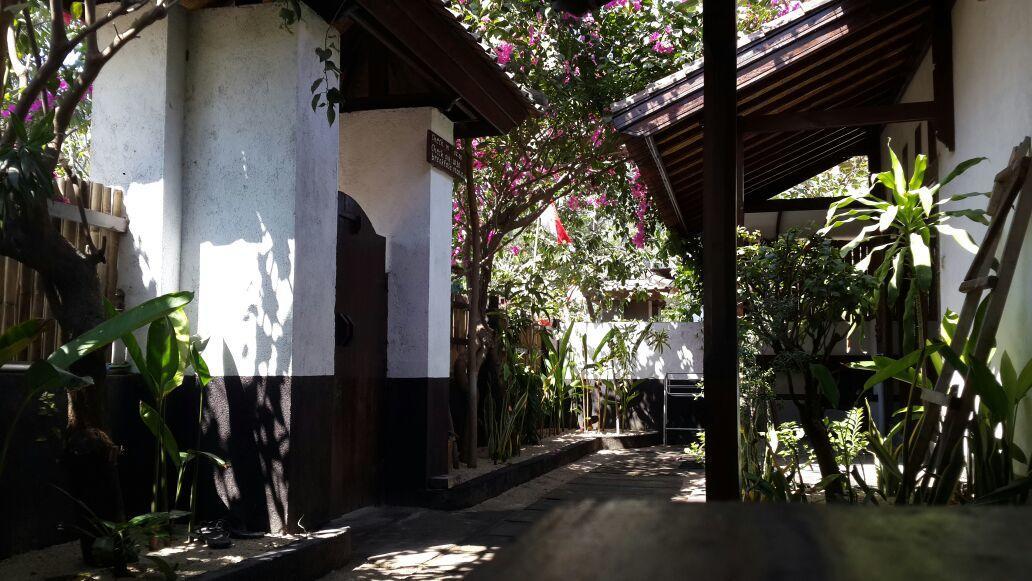 Dili Gili Bed & Breakfast Gili Trawangan Luaran gambar